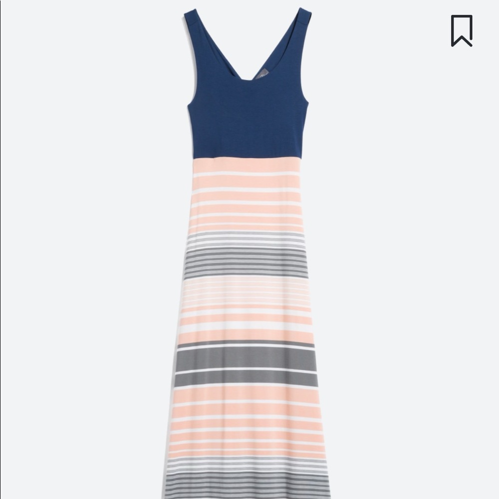 Market and Spruce Mitchel Maxi w/ Back Detail